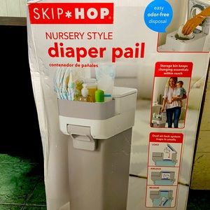 Skip Hop diaper pail brand new